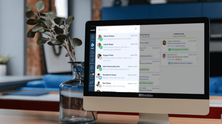 1. Kommo CRM – Esencial