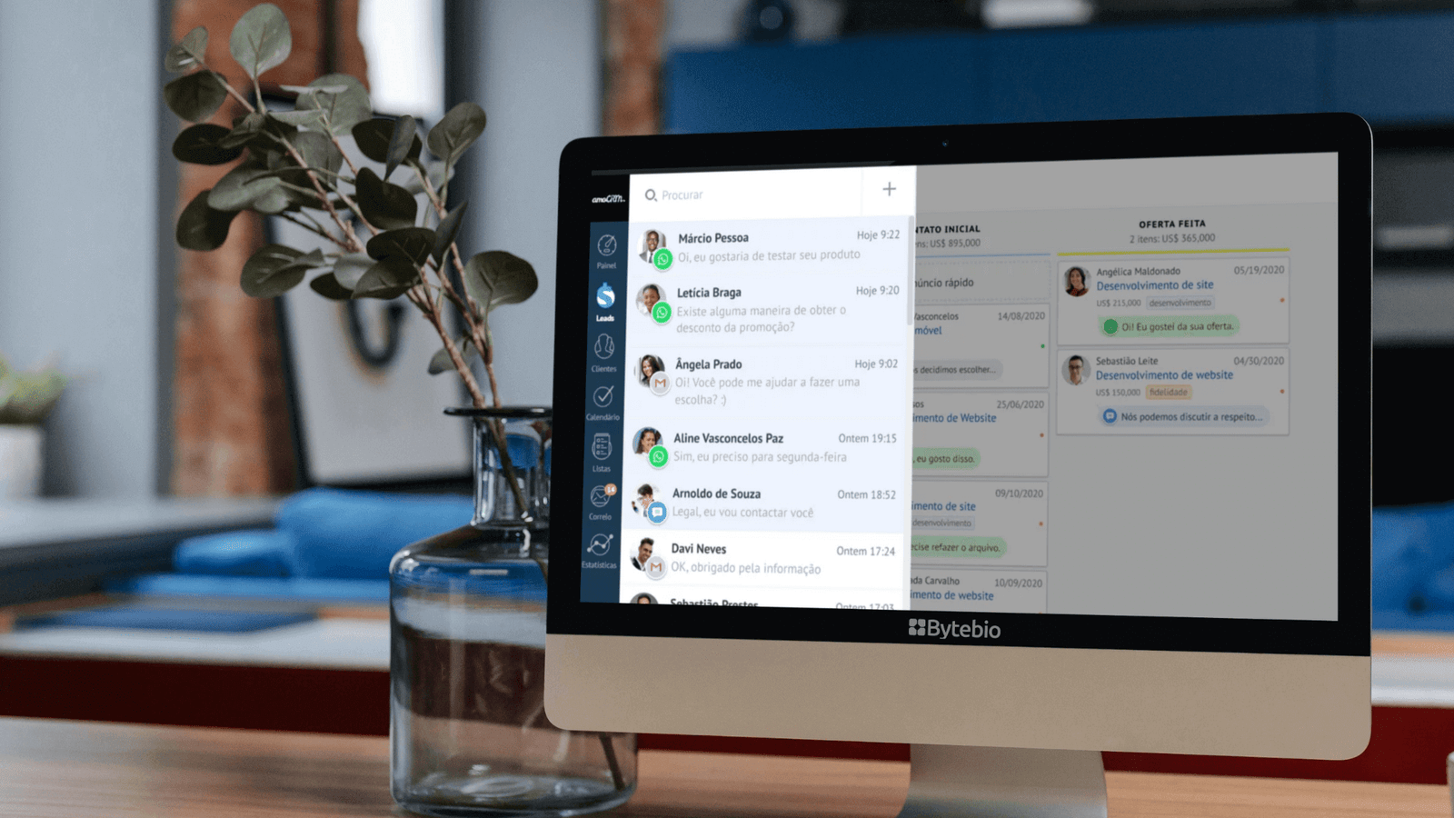 1. Kommo CRM – Esencial